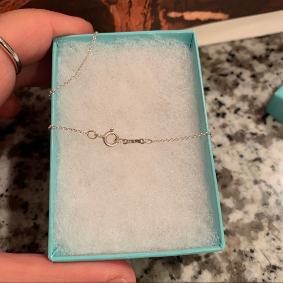 AUTHENTIC Tiffany Infinity heart necklace❤️ - Picture 5 of 5